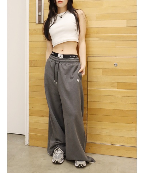 EVRIS（エヴリス）の「【ZOZO限定】ワンポイントアメスリタンクトップ（タンクトップ・レディース・ホワイト/ブラック/ピンク/ブルー・FREE）」の18枚目の写真