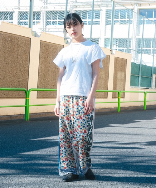 YEAH RIGHT!!(イェーライト)の「ANLIO × YEAH RIGHT!! Patchwork Wide Easy Pants (Stripe)(その他パンツ・レディース・その他1/その他2/その他3・0/1)」の5枚目の写真