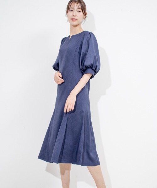 Jayro(ジャイロ)の「ボリュームスリーブ切替マーメイドワンピース(ワンピース・レディース・ネイビー/ブルー/イエロー・M)」の5枚目の写真