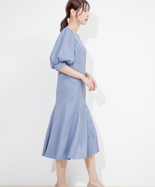 Jayro(ジャイロ)の「ボリュームスリーブ切替マーメイドワンピース(ワンピース・レディース・ネイビー/ブルー/イエロー・M)」の10枚目の写真