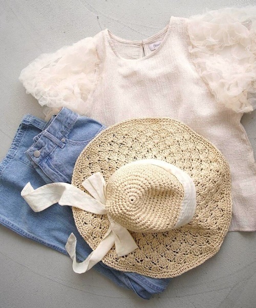 flower（フラワー）の「シアーパフブラウス（シャツ/ブラウス・レディース・ベージュ/ブラック・FREE）」の22枚目の写真