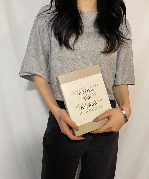 Teem Store(チームストア)の「ワイドシルエット ショート Tシャツ(Tシャツ/カットソー・レディース・グレー/ホワイト/ブラック・L/M/S)」の12枚目の写真