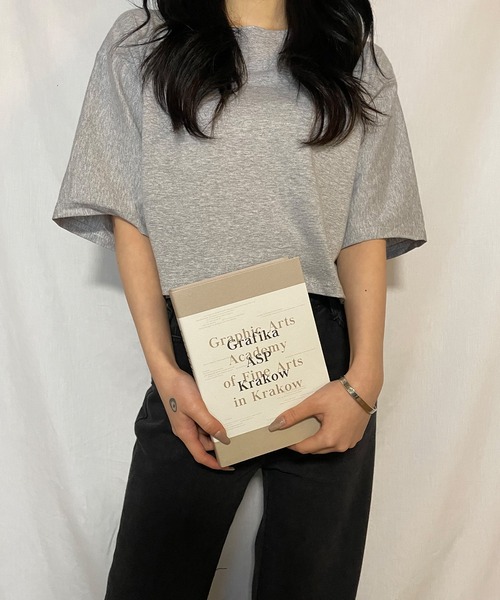 Teem Store(チームストア)の「ワイドシルエット ショート Tシャツ(Tシャツ/カットソー・レディース・グレー/ホワイト/ブラック・L/M/S)」の10枚目の写真