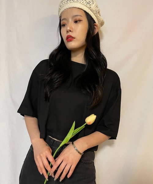 Teem Store(チームストア)の「ワイドシルエット ショート Tシャツ(Tシャツ/カットソー・レディース・グレー/ホワイト/ブラック・L/M/S)」の6枚目の写真