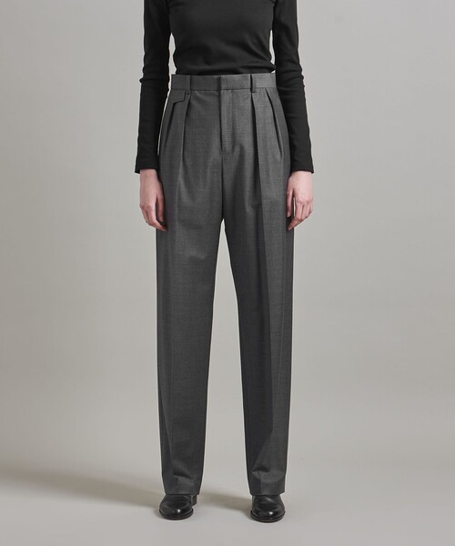 LOEFF（ロエフ）の「＜LOEFF＞ W トロピカル インタック フラップ パンツ（スラックス・レディース・ブラック/グレー・1/2/0）」の9枚目の写真