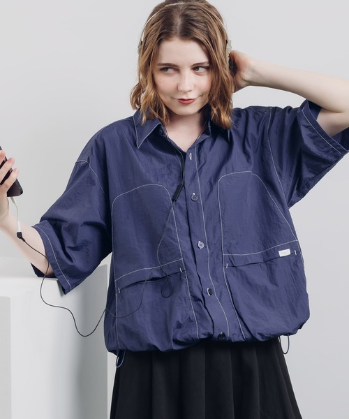 MUHET(ミュエータ)の「ナイロンステッチシャツ(シャツ/ブラウス・レディース・チャコールグレー/ブラウン/ネイビー・MEDIUM/X-LARGE)」の3枚目の写真