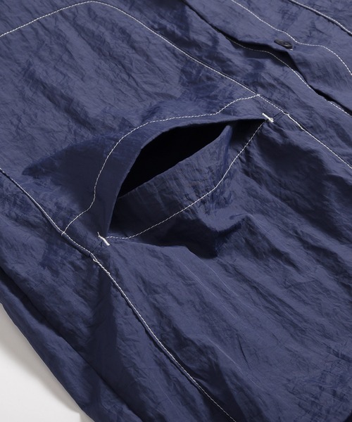 MUHET(ミュエータ)の「ナイロンステッチシャツ(シャツ/ブラウス・レディース・チャコールグレー/ブラウン/ネイビー・MEDIUM/X-LARGE)」の13枚目の写真