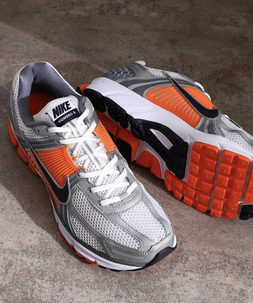 NIKE（ナイキ）の「NIKE ZOOM VOMERO 5 MS FJ4151-002