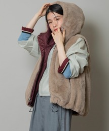 フェイクファー×キルティングナイロンツイルリバーシブルベスト
