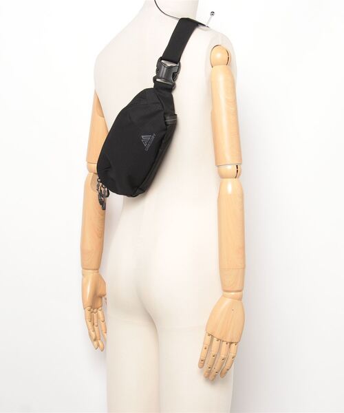 ルーヌベルトバッグ RHUNE BELT BAG カーボンブラック（ボディ