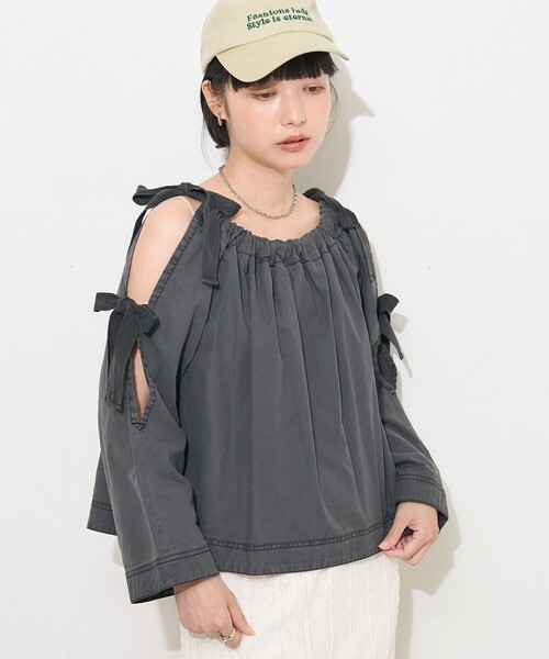 FREAK'S STORE(フリークスストア)の「ピグメント 肩リボントップス(Tシャツ/カットソー・レディース・オリーブ/チャコール・フリ-)」の6枚目の写真