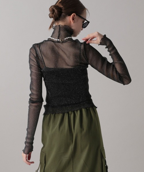 FOREVER 21(フォーエバー トゥエンティーワン)の「【2024FW】アソートシアーハイネック(Tシャツ/カットソー・レディース・グリーン/レッド/ブラック/グレー系その他/オフホワイト/グレー・SMALL/MEDIUM)」の16枚目の写真