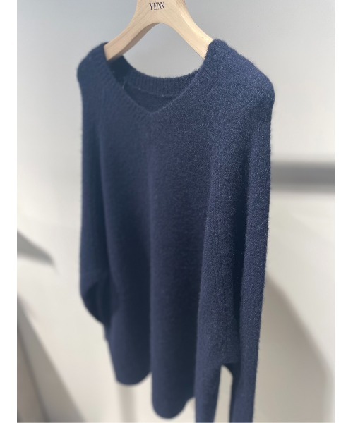 新品未使用 yenn 前後2way アルパカミックスセーター　ネイビー ニット YENN（イエン）の「【前後2way】YENN アルパカミックスセーター