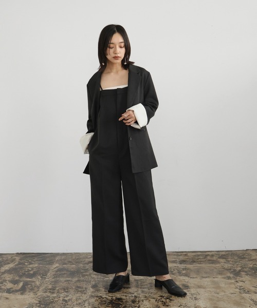 hellam（へラム）の「バックデザインベアサロペット（サロペット/オーバーオール・レディース・アイボリー/ブラック/グレイッシュベージュ/チャコール・FREE）」の11枚目の写真