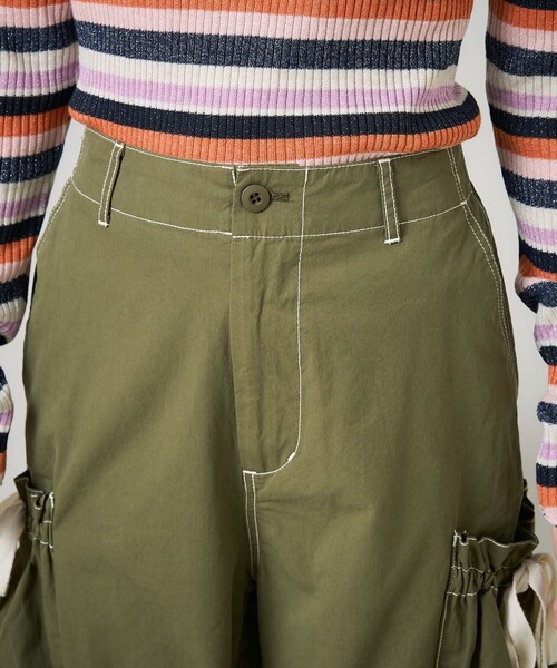 FREAK'S STORE(フリークスストア)の「リボンシャーリング ワイドパンツ/カーゴパンツ(カーゴパンツ・レディース・オフホワイト/ブラック/オリーブ・SMALL/MEDIUM)」の10枚目の写真