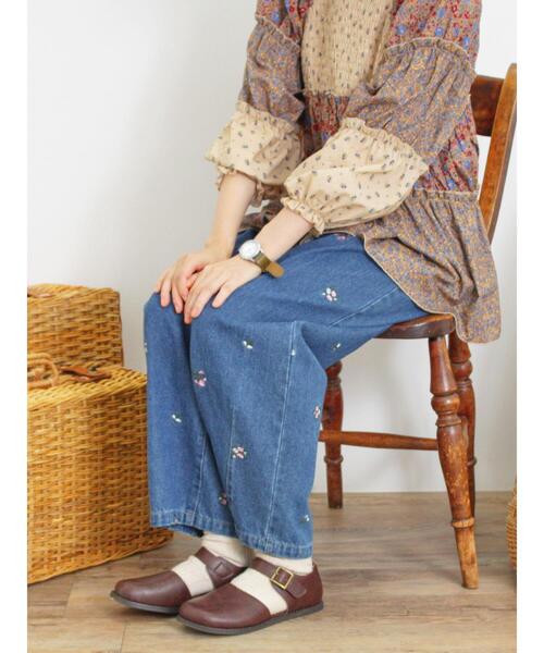 Samansa Mos2（サマンサ モスモス）の「【S/M/L/XLサイズ】カーブシルエットデニムパンツ（その他パンツ・レディース・ブルー/ネイビー/ベージュ・S/M/L/XL）」の10枚目の写真