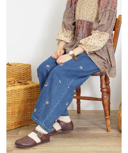 Samansa Mos2（サマンサ モスモス）の「【S/M/L/XLサイズ】カーブシルエットデニムパンツ（その他パンツ・レディース・ブルー/ネイビー/ベージュ・S/M/L/XL）」の4枚目の写真