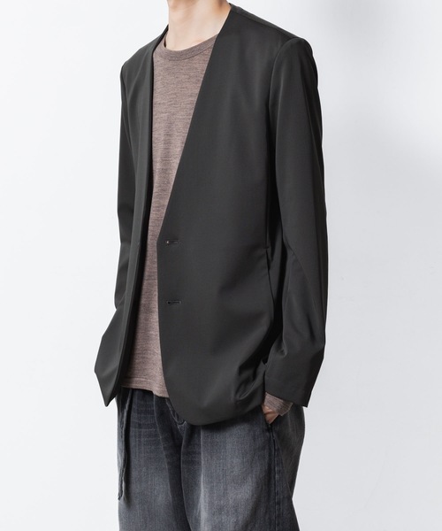 ATTACHMENT（アタッチメント）の「【 LIMITED 】ルカマットツイスト カラーレスジャケット / LUCA MATTE TWIST COLLARLESS JACKET（ノーカラージャケット・メンズ・ブラック/ダークカーキ/ネイビー・1/2/3）」の10枚目の写真