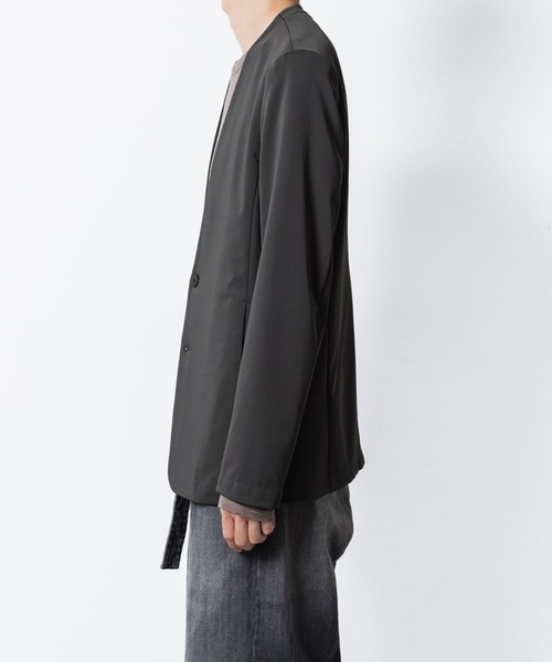 ATTACHMENT（アタッチメント）の「【 LIMITED 】ルカマットツイスト カラーレスジャケット / LUCA MATTE TWIST COLLARLESS JACKET（ノーカラージャケット・メンズ・ブラック/ダークカーキ/ネイビー・1/2/3）」の11枚目の写真