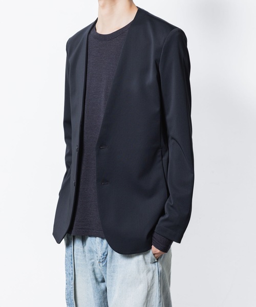 ATTACHMENT（アタッチメント）の「【 LIMITED 】ルカマットツイスト カラーレスジャケット / LUCA MATTE TWIST COLLARLESS JACKET（ノーカラージャケット・メンズ・ブラック/ダークカーキ/ネイビー・1/2/3）」の7枚目の写真