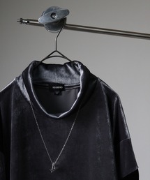 Velor turtleneck with necklace / ネックレス付きベロアタートルネック unisex