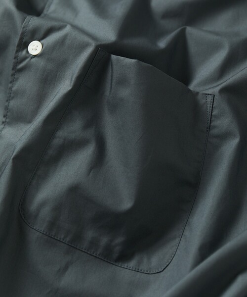 FREAK'S STORE（フリークスストア）の「限定展開 ワイドシルエット スピンドル レギュラーカラーシャツ（シャツ/ブラウス・メンズ・ホワイト/ベージュ/ブラック/サックスブルー/チャコールグレー/ベージュ系その他/ホワイト系その他/グレー系その他/ブラウン系その他/ブラック系その他・SMALL/MEDIUM/LARGE）」の11枚目の写真