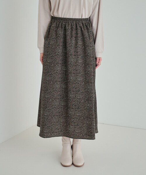 SHOO・LA・RUE(シューラルー)の「【洗える】レトロムード感じる 花柄プリントギャザースカート(スカート・レディース・チャコール/ブラック系6・02/03/04)」の11枚目の写真
