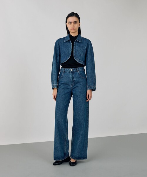 DES PRES(デ・プレ)の「コットンデニム フレアパンツ(デニムパンツ・レディース・ライトブルー・36/34/32)」の2枚目の写真