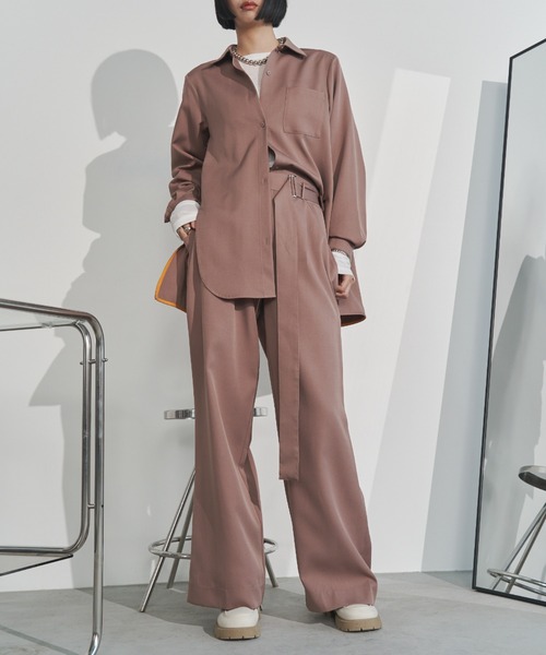 Solace(ソレイス)の「ベルト付きツータックスラックスパンツ/ セットアップ対応(スラックス・レディース・ブラウン/ネイビー・FREE)」の14枚目の写真