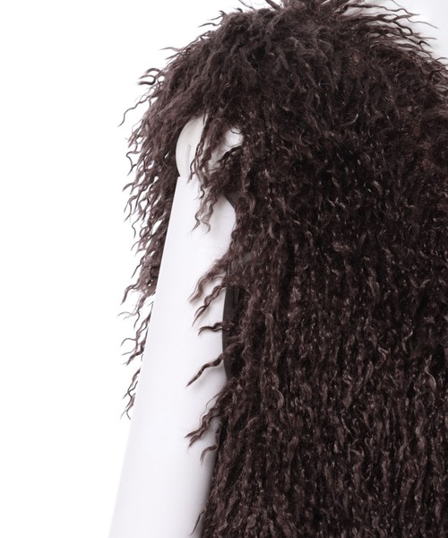 INGNI（イング）の「クロップド丈エコファーベスト（ベスト・レディース・ブラウン/グレー/アイボリー・M）」の16枚目の写真