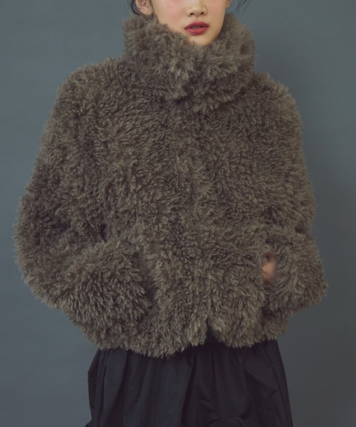 paravion（パラビオン）の「2WAYプードルボアショートジャケット（ブルゾン・レディース・ダークグレー/アイボリー・FREE）」の19枚目の写真