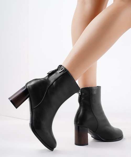Lace Ladies(レースレディース)の「レザー調 チャンキー ハイヒール ショート ブーツ(ブーツ・レディース・ブラック・23.5cm/24cm/24.5cm/25cm/22.5cm/23cm)」の4枚目の写真