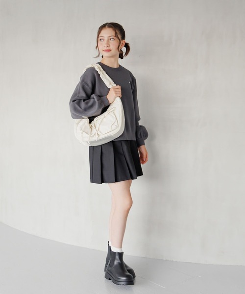 GLOBAL WORK(グローバルワーク)の「撥水リボンショルダー/211753(ショルダーバッグ・キッズ・ブラック/アイボリー・FREE)」の21枚目の写真