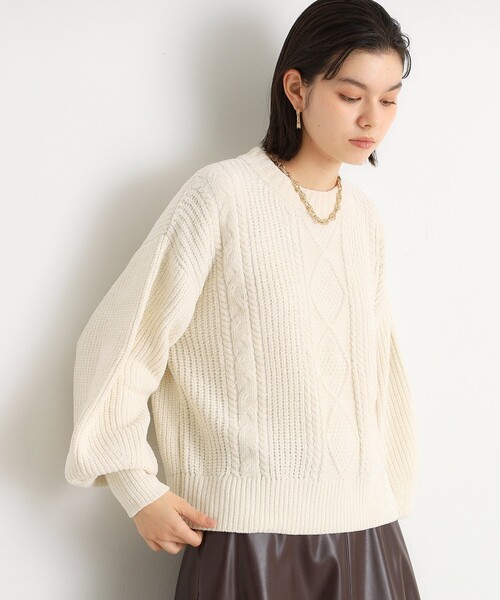 THE SHOP TK (ザ ショップ ティーケー )の「◆ラメケーブルモールニット【洗える】(ニット/セーター・レディース・ライトグレー/グリーン系/イエロー系その他/ネイビー/アイボリー・12/13)」の2枚目の写真