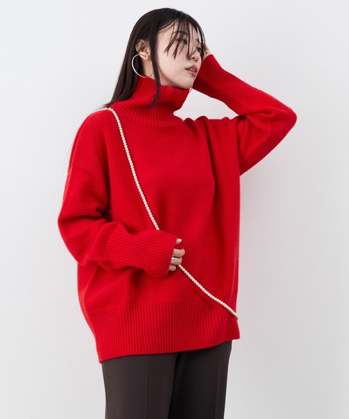 ISLAND TIDES（アイランドタイド）の「【ISLAND TIDES】別注-タートルネックニットプルオーバー（ニット/セーター・レディース・オフホワイト/レッド/イエロー/ダークグレー・FREE）」の4枚目の写真