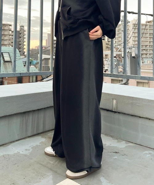 apres jour mignon(アプレジュールミニョン)の「【apresjour mignon SOIE】サイドスプレースウェットパンツ【ZOZOTOWN限定アイテム】(スウェットパンツ・レディース・ブラック/ブラウン系その他/杢グレー・X-LARGE/MEDIUM/SMALL)」の2枚目の写真