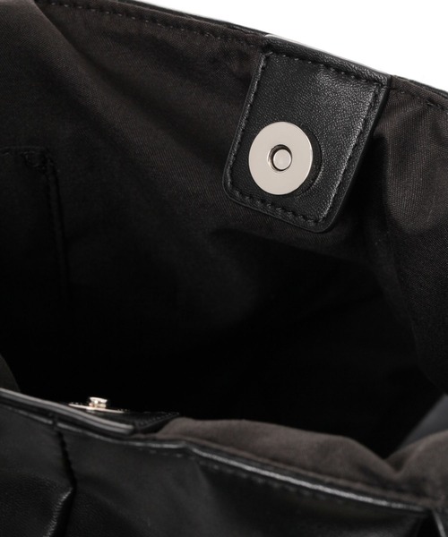 studio CLIP（スタディオクリップ）の「ギャザーロングハンドトート（トートバッグ・レディース・その他2/ブラック・FREE）」の8枚目の写真