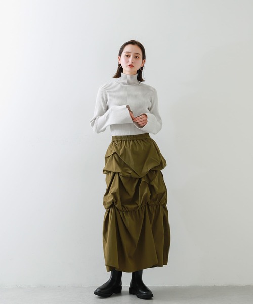 SENSE OF PLACE by URBAN RESEARCH（センスオブプレイスバイアーバンリサーチ）の「バルーンタックティアードスカート（スカート・レディース・カーキ/オフホワイト/ブラック・ONE）」の10枚目の写真
