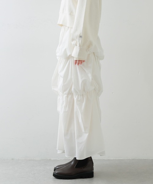 SENSE OF PLACE by URBAN RESEARCH（センスオブプレイスバイアーバンリサーチ）の「バルーンタックティアードスカート（スカート・レディース・カーキ/オフホワイト/ブラック・ONE）」の14枚目の写真