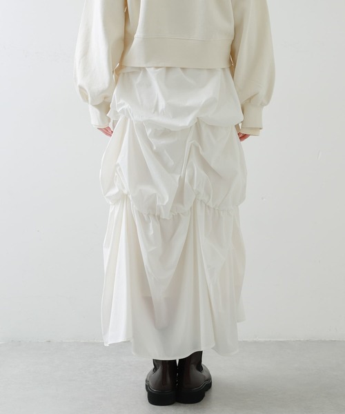 SENSE OF PLACE by URBAN RESEARCH（センスオブプレイスバイアーバンリサーチ）の「バルーンタックティアードスカート（スカート・レディース・カーキ/オフホワイト/ブラック・ONE）」の15枚目の写真