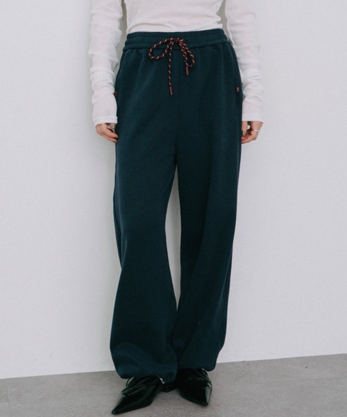 DRWCYS（ドロシーズ）の「ドロストスウェットパンツ（スウェットパンツ・レディース・オフホワイト/ネイビー・FREE）」の2枚目の写真