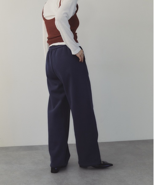 DRWCYS（ドロシーズ）の「ドロストスウェットパンツ（スウェットパンツ・レディース・オフホワイト/ネイビー・FREE）」の5枚目の写真