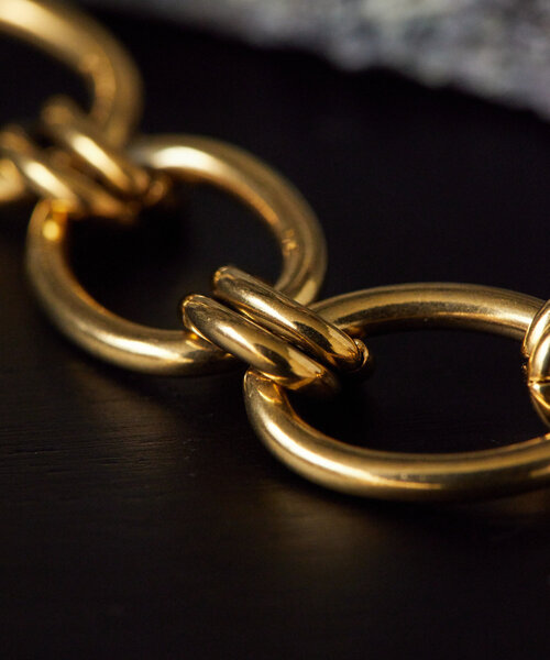 ear PAPILLONNER（イアパピヨネ）の「《金属アレルギー対応/ステンレス》ビッグDチェーンブレスレット（ブレスレット・レディース・ゴールド/シルバー・FREE）」の12枚目の写真