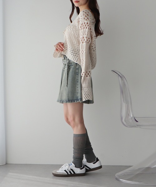 earth music&ecology（アースミュージックアンドエコロジー）の「フロントリボン透かし編みカーディガン（カーディガン/ボレロ・レディース・アイボリー/ブラック/レッド・FREE）」の11枚目の写真