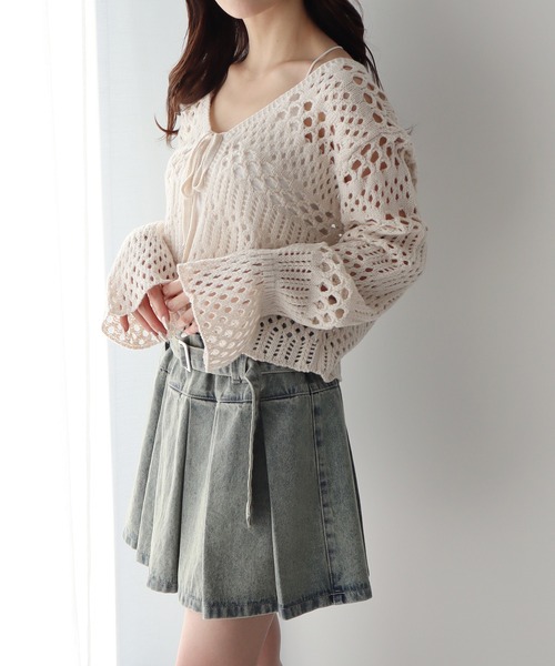 earth music&ecology（アースミュージックアンドエコロジー）の「フロントリボン透かし編みカーディガン（カーディガン/ボレロ・レディース・アイボリー/ブラック/レッド・FREE）」の8枚目の写真