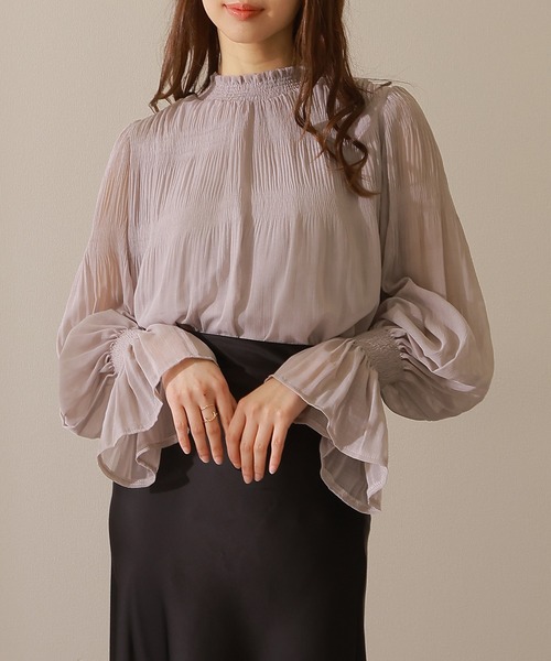 Lace Ladies(レースレディース)の「ソリッドカラー キャンディ袖 フリル ギャザー ブラウス(シャツ/ブラウス・レディース・モカ/アイボリー/グレー/ブラック・FREE/S)」の3枚目の写真