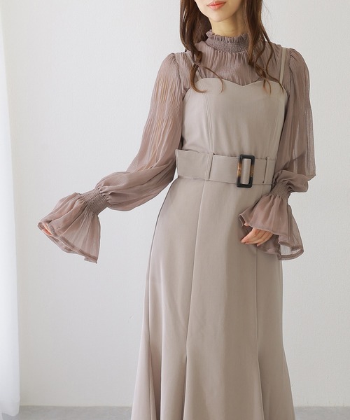 Lace Ladies(レースレディース)の「ソリッドカラー キャンディ袖 フリル ギャザー ブラウス(シャツ/ブラウス・レディース・モカ/アイボリー/グレー/ブラック・FREE/S)」の4枚目の写真