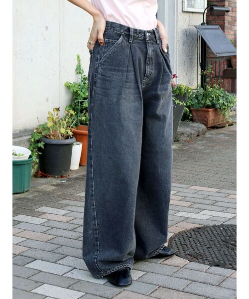 Ungrid（アングリッド）の「ウエストタックカーブデニム（デニムパンツ・レディース・ブラック/ブルー・24inch/26inch/25inch）」の17枚目の写真