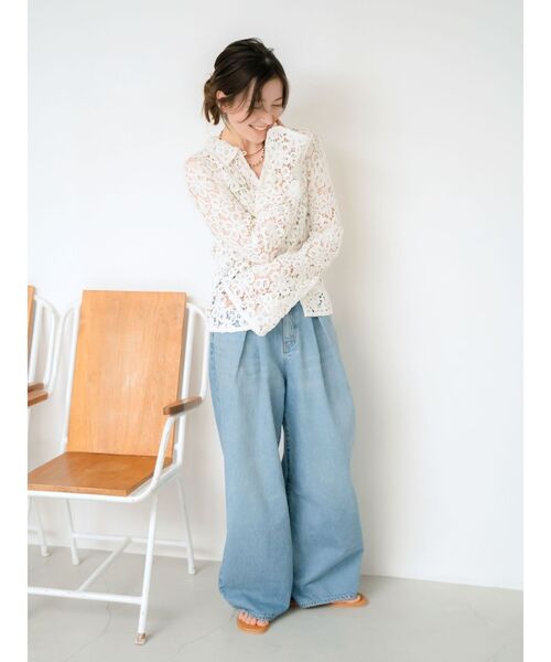 Ungrid（アングリッド）の「ウエストタックカーブデニム（デニムパンツ・レディース・ブラック/ブルー・24inch/26inch/25inch）」の6枚目の写真