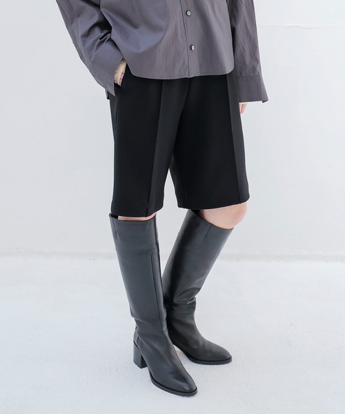 DRESSLAVE(ドレスレイブ)の「high gauge knit bonding short pants(ハイゲージニットボンディングショートパンツ)(その他パンツ・レディース・ブラック/ホワイト・38)」の12枚目の写真
